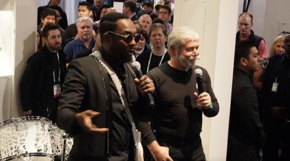 will.i.am with 3D Systems' former CEO Avi Reichental at CES 2014